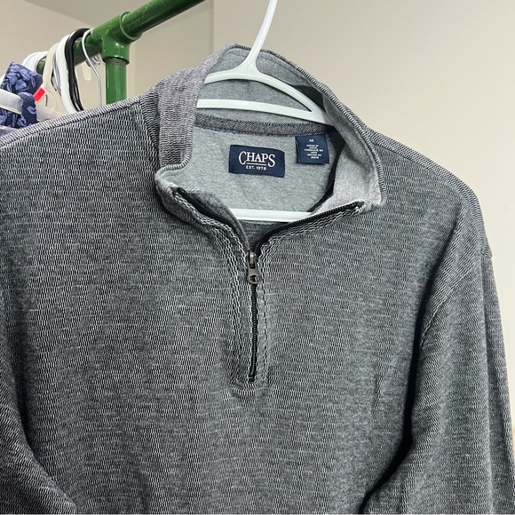 !SOLD! CHAPS MEN Sweater Zip Chest Grey Cotton Pullover size Medium Long Sleeves - Picture 5 of 6